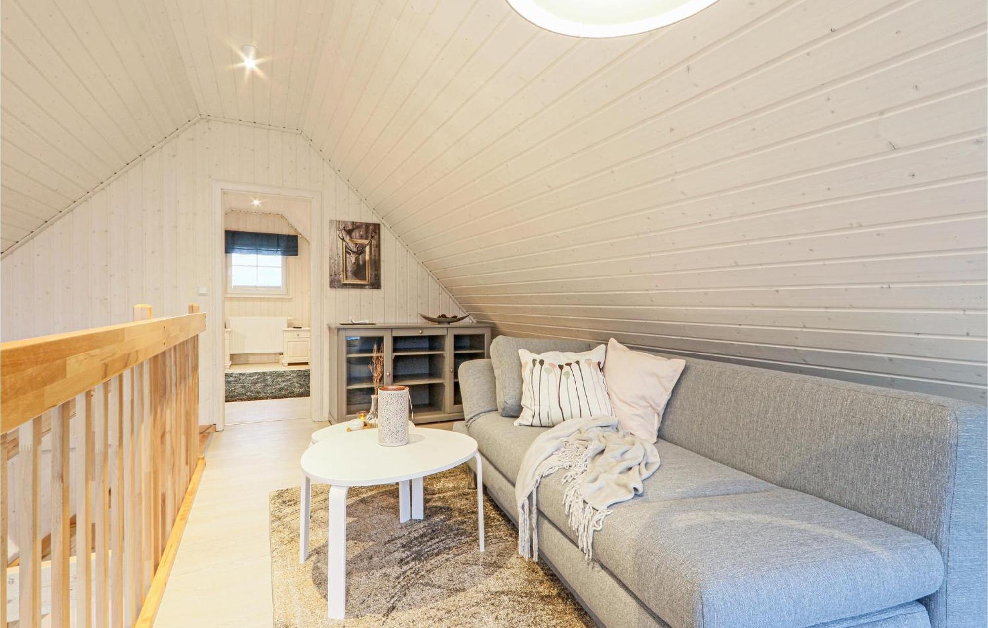 2 Bedroom Stunning Home In Zerpenschleuse Eksteriør bilde