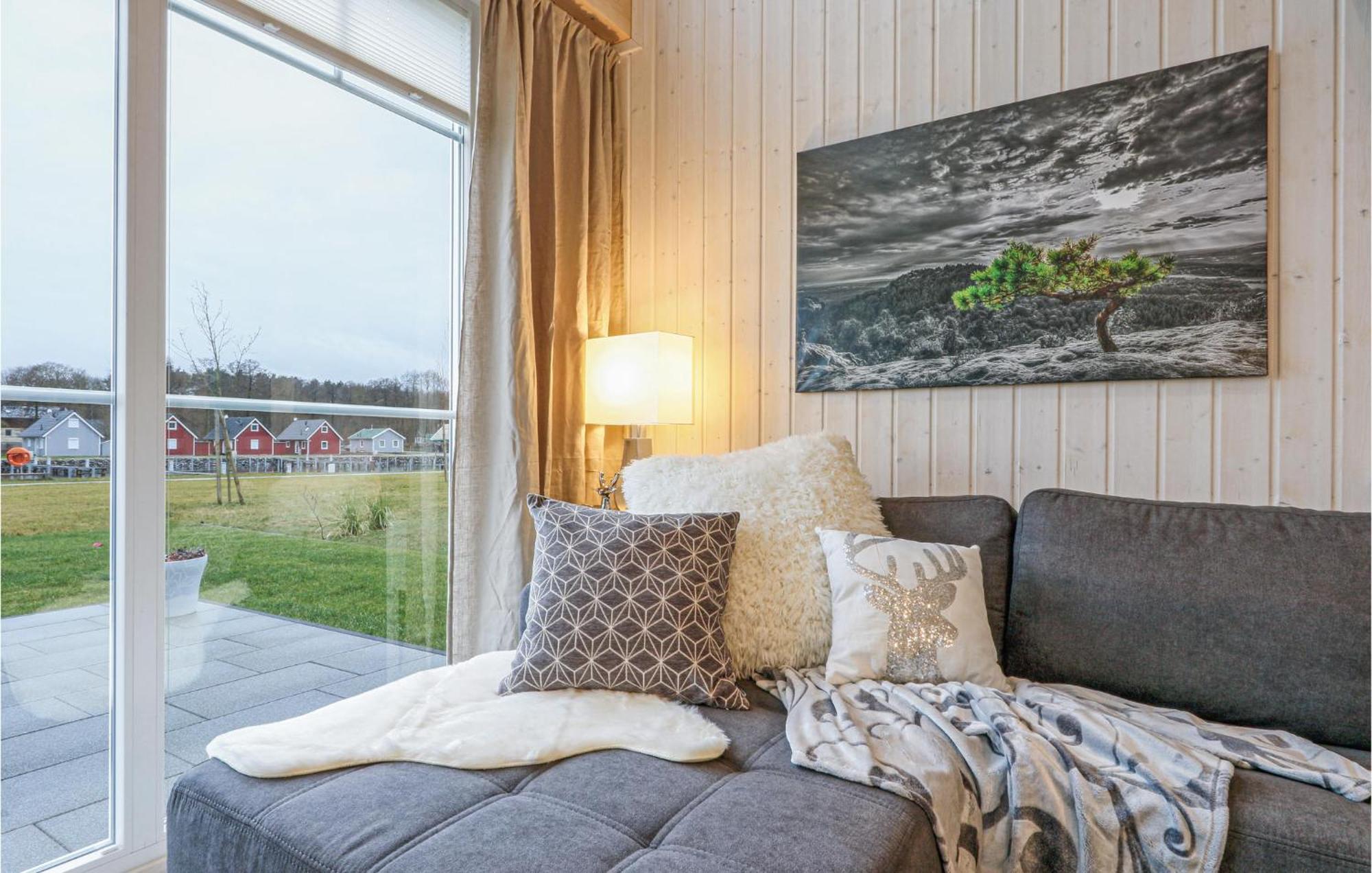 2 Bedroom Stunning Home In Zerpenschleuse Eksteriør bilde